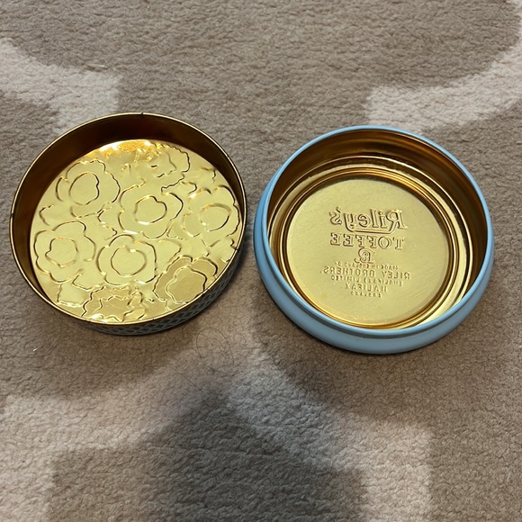 Vintage English Riley's toffee tin - Picture 2 of 3